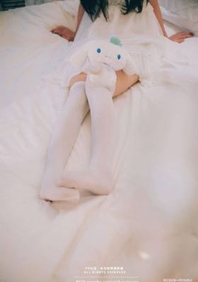 自拍偷拍丝袜诱惑图片_蓝光高清完整版播放